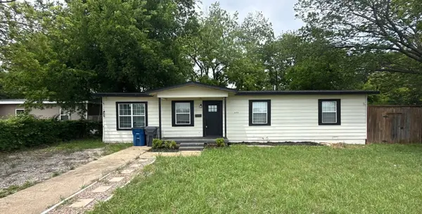 3155 E Ledbetter Drive, Dallas, TX 75216