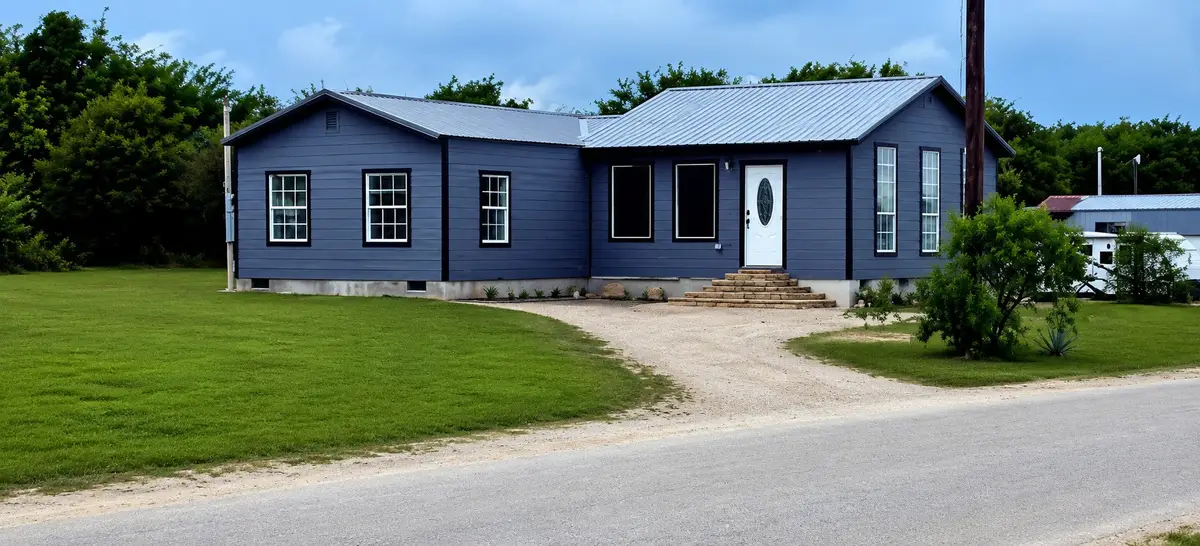 110 Overlook Trail, Azle, TX 76020 - #1
