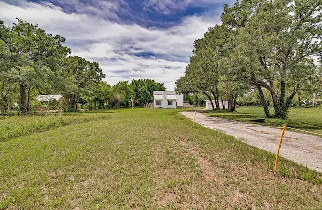 3952 J Rendon Road, Burleson, TX 76028 - #1