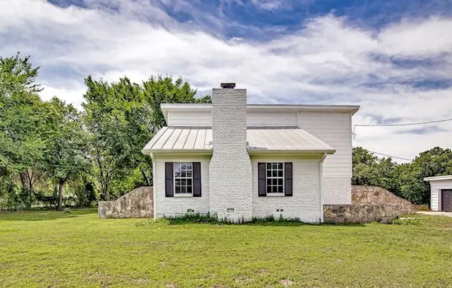 3952 J Rendon Road, Burleson, TX 76028 - #3