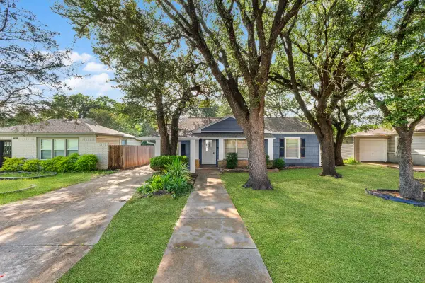 3133 Bigham Boulevard, Fort Worth, TX 76116