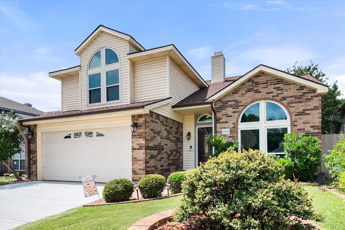2404 Bennington Drive, Arlington, TX 76018 - #1