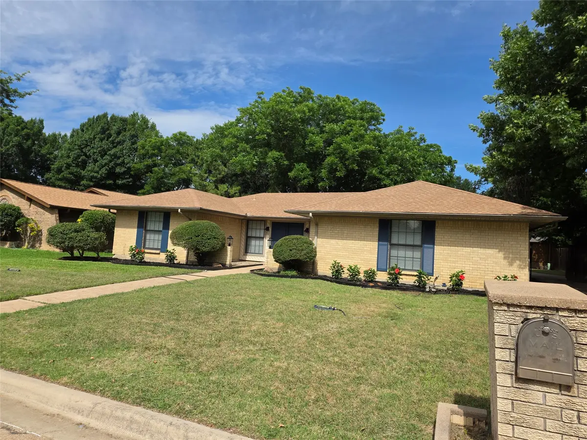 1507 Clover Hill Road, Mansfield, TX 76063 - #1