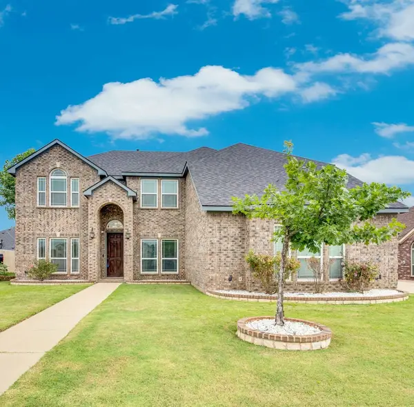 1611 Montelena Avenue, Kennedale, TX 76060