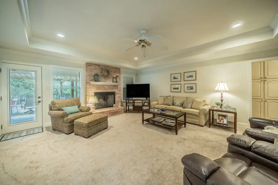3534 Cliff View Loop, Weatherford, TX 76087 - #2