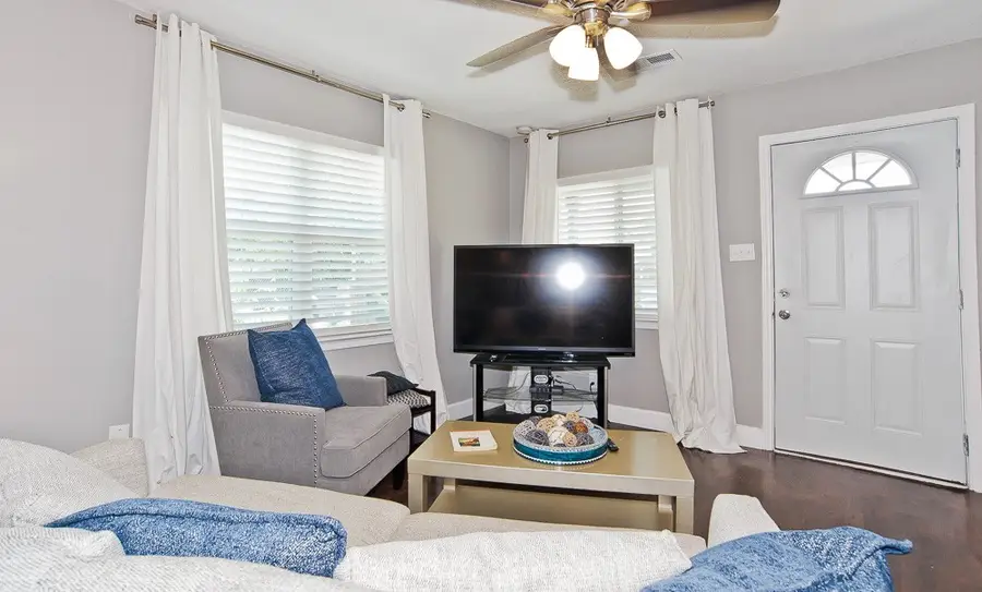 1810 Shaw Street, Dallas, TX 75212 - #3