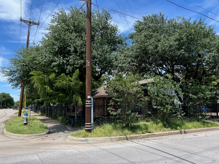 739-741 W 10th Street, Dallas, TX 75208 - #3