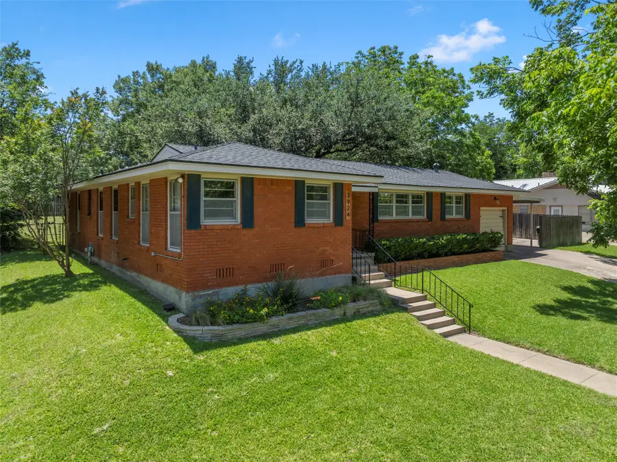 3924 N 30th Street, Waco, TX 76708 - #3