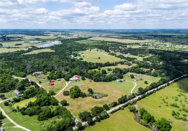 168 Country Drive #2 acre, Waco, TX 76705