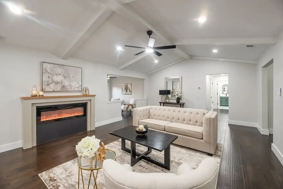 302 Shady Hill Drive, Richardson, TX 75080 - #2
