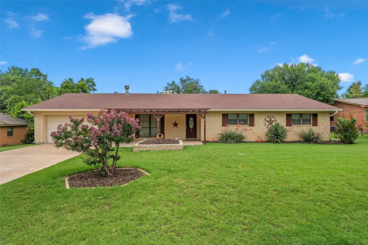 733 Arliss Drive, Woodway, TX 76712 - #1