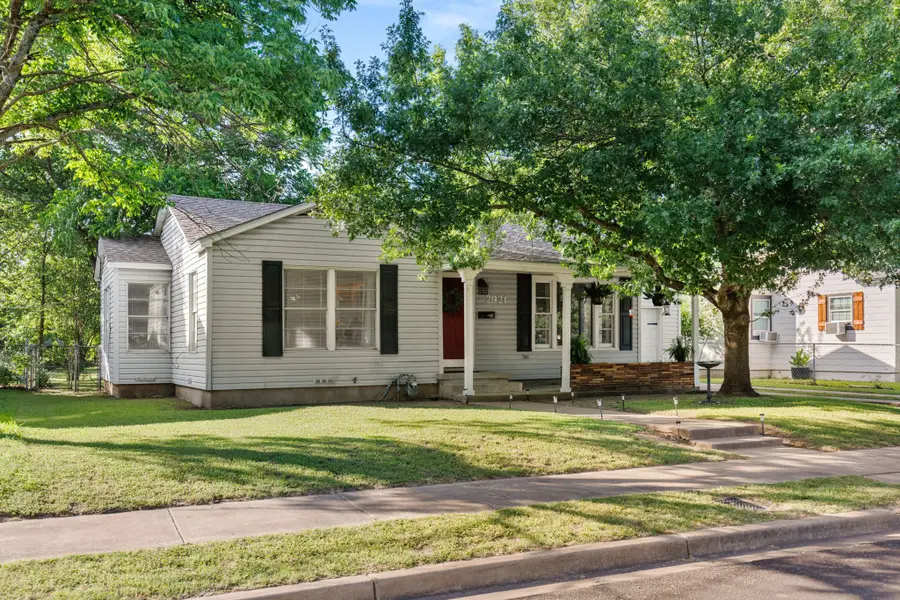 2921 Summer Avenue, Waco, TX 76708 - #2