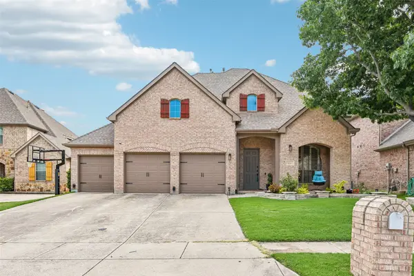 837 Moss Cliff Circle, McKinney, TX 75071