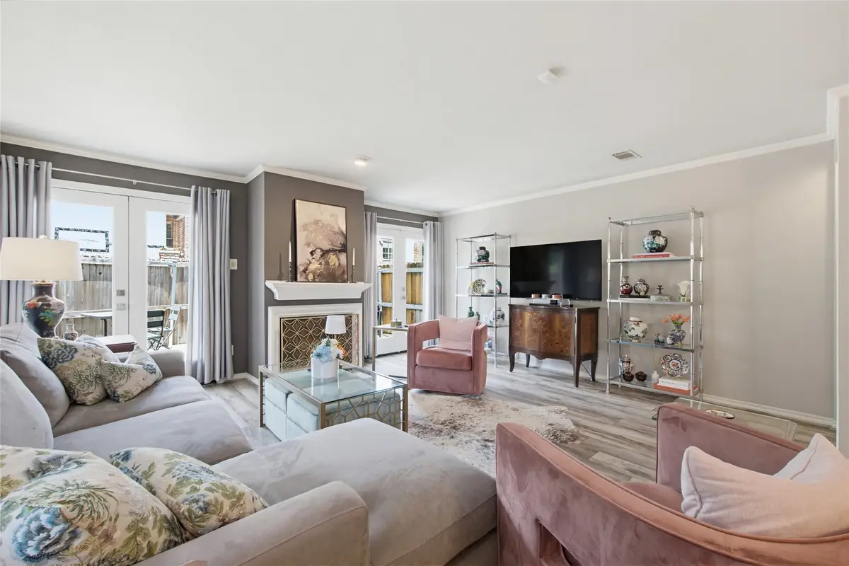 4017 Buena Vista Street #104, Dallas, TX 75204 - #1
