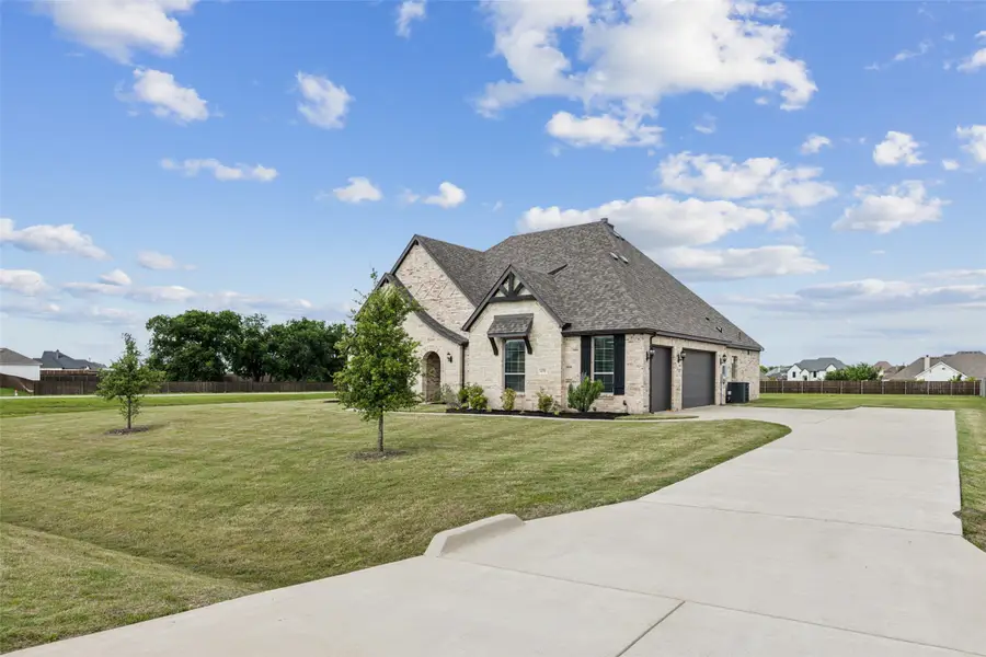 671 Cimarron Meadows Drive, Waxahachie, TX 75167 - #3