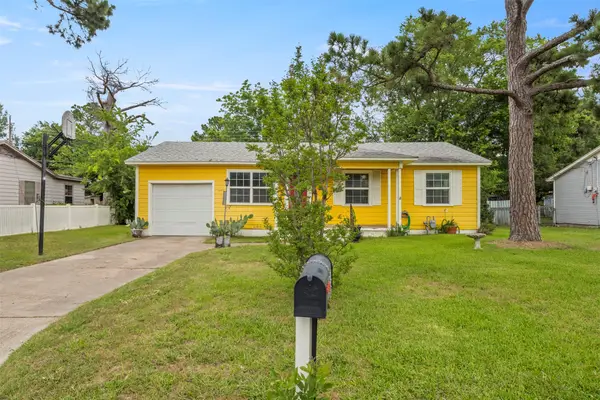 880 Volney Drive, Terrell, TX 75160