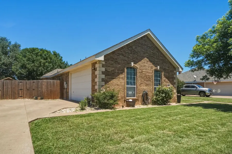 5434 Wagon Wheel Avenue, Abilene, TX 79606 - #3