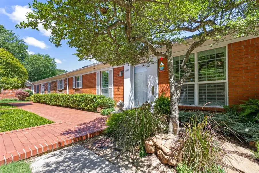 1357 Roaring Springs Road, Fort Worth, TX 76114 - #3