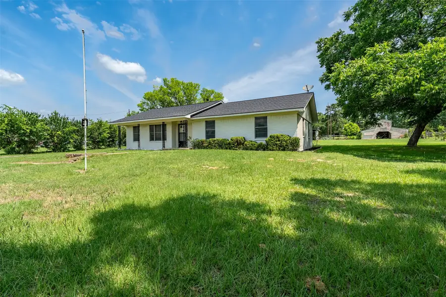 3015 E Us Highway 80, Mineola, TX 75773 - #2