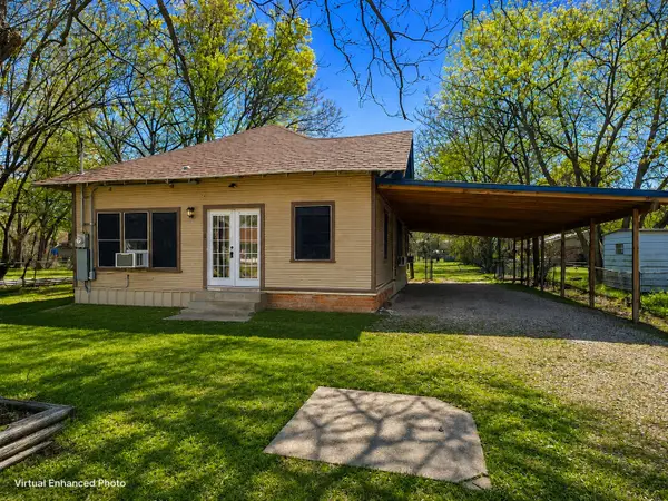 122 Robertson Street, Sulphur Springs, TX 75482