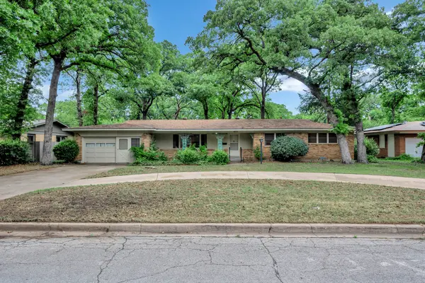 1511 Tulip Drive, Arlington, TX 76013