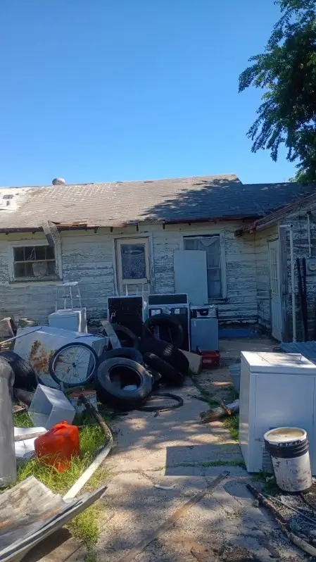 1713 18th Street, Mineral Wells, TX 76067 - #2