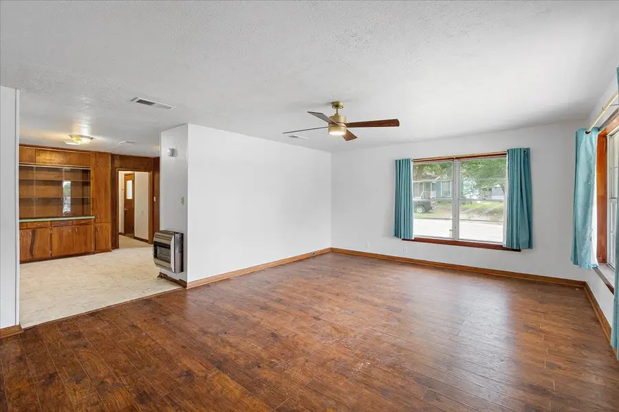 721 Main Street, Teague, TX 75860 - #3