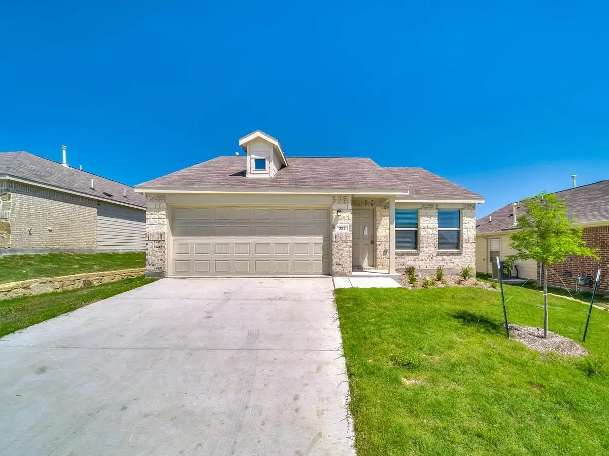 352 Sun Bluff Road, Fort Worth, TX 76052 - #1