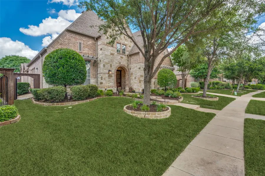 635 Fountainview Drive, Irving, TX 75039 - #2