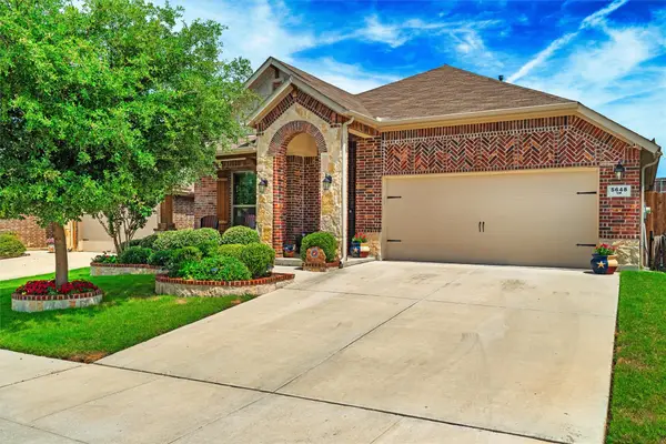 5648 Salt Springs Drive, Fort Worth, TX 76179
