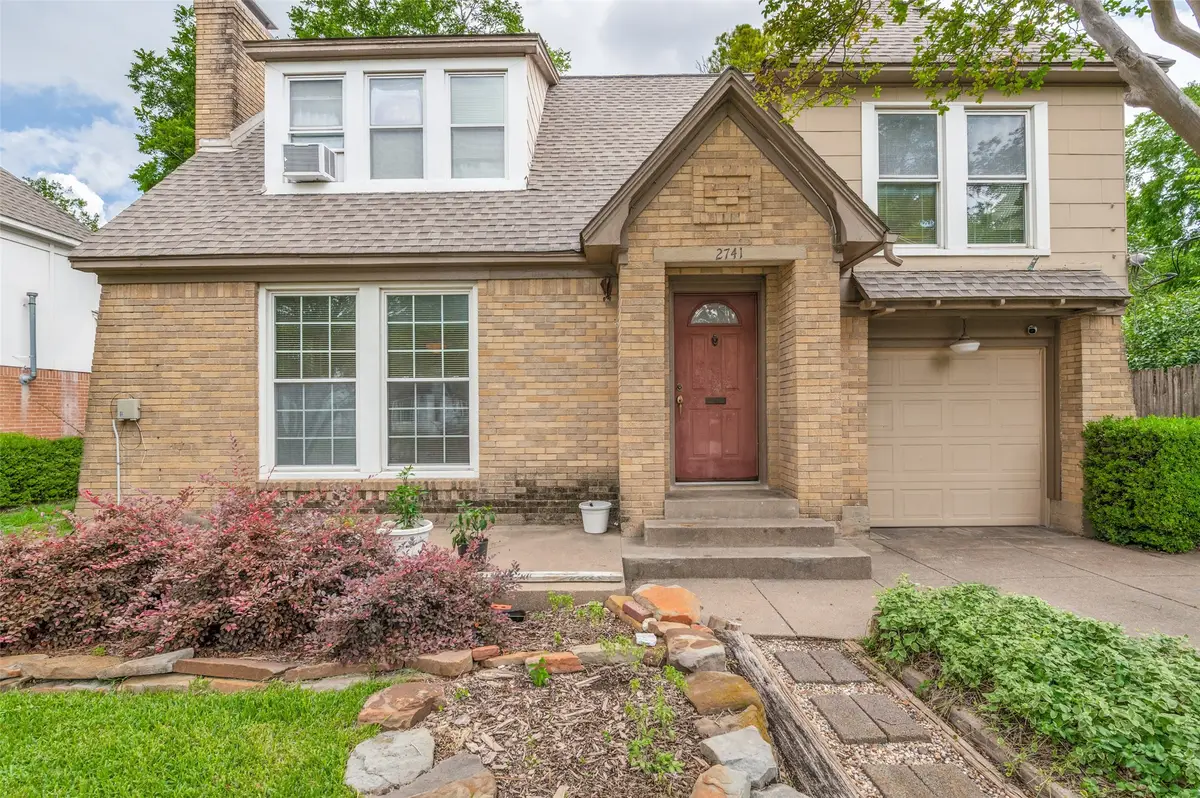 2741 Catherine Street, Dallas, TX 75211 - #1