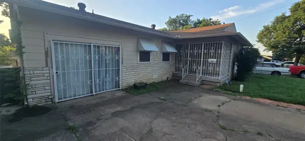 12052 Bellafonte Drive, Dallas, TX 75243