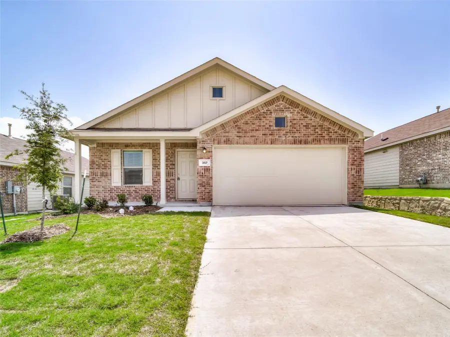 357 Sun Bluff Road, Fort Worth, TX 76052 - #2