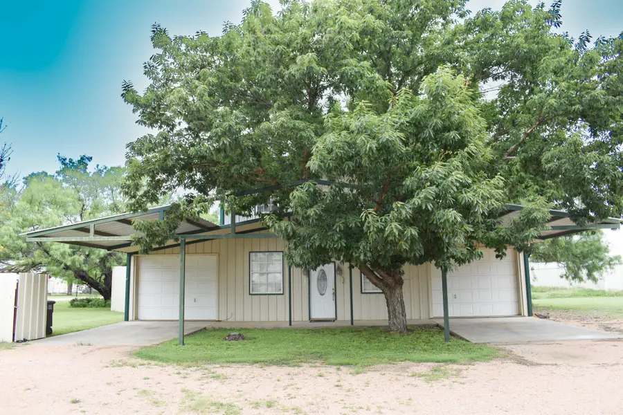 101 S Loop Drive, Brady, TX 76825 - #2
