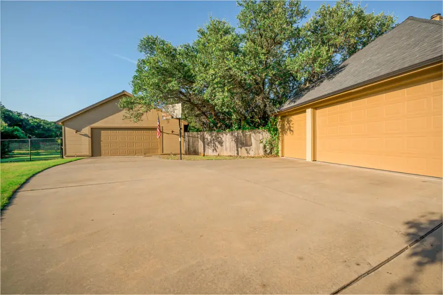 182 Lakeview Drive, Aledo, TX 76008 - #3