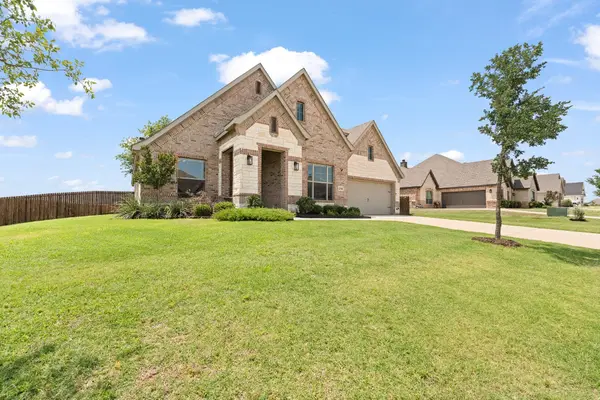 12709 Whispering Wind Drive, Godley, TX 76044