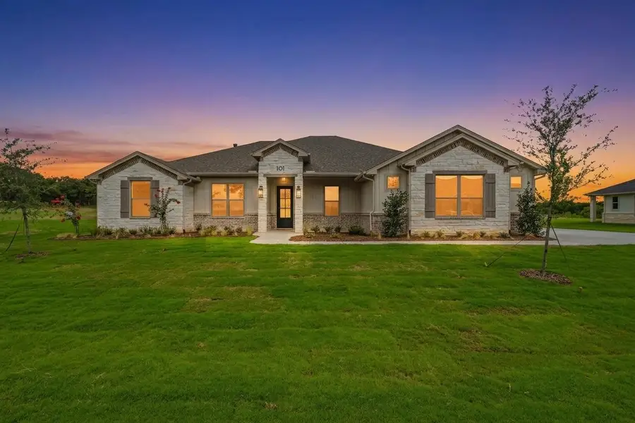 101 Eagle Court, Rainbow, TX 76077 - #2