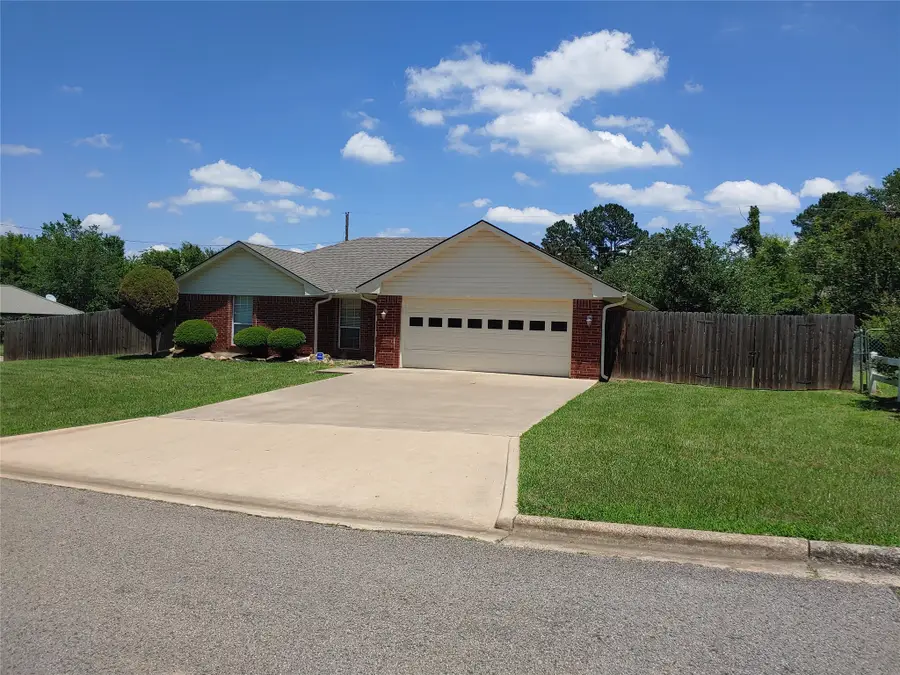 1360 NE 26th Street, Paris, TX 75460 - #2