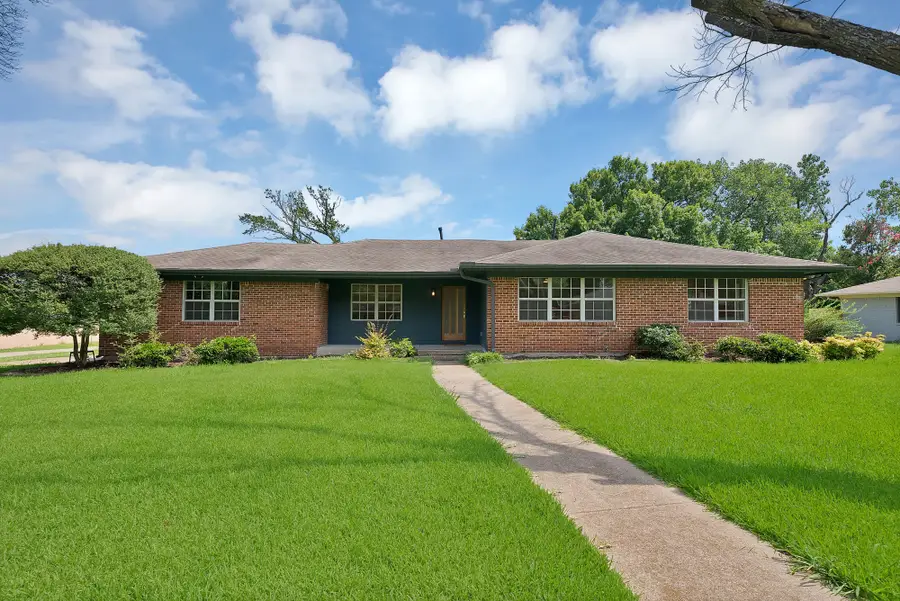 1618 Comanche Trail, Garland, TX 75043 - #2