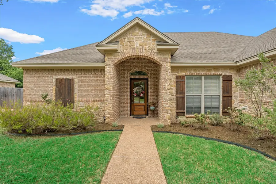 513 Kings Row, Woodway, TX 76712 - #3