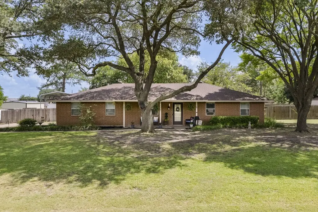 109 Spring Hill Road, Red Oak, TX 75154 - #1