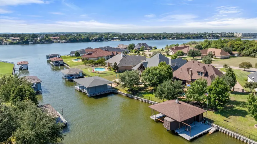 1014 Sunset Bay Court, Granbury, TX 76048 - #2