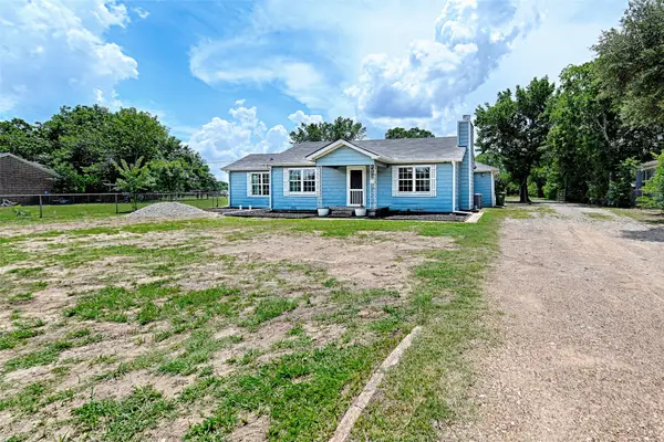 2619 E Seagoville Road, Seagoville, TX 75159