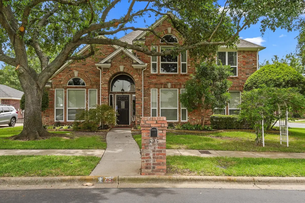 525 Springhill Drive, Hurst, TX 76054 - #1