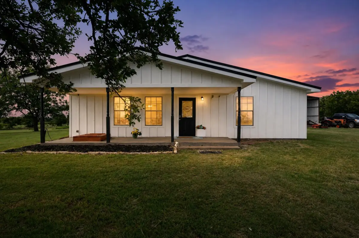 692 Plemons Drive, Henrietta, TX 76365 - #1