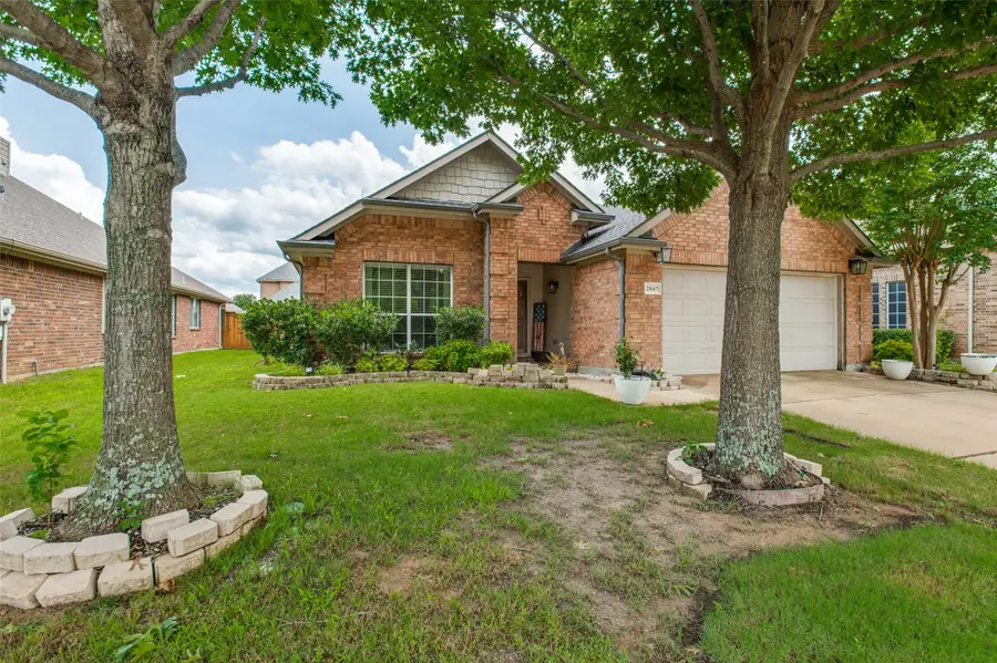2847 Tranquilo, Grand Prairie, TX 75054 - #2