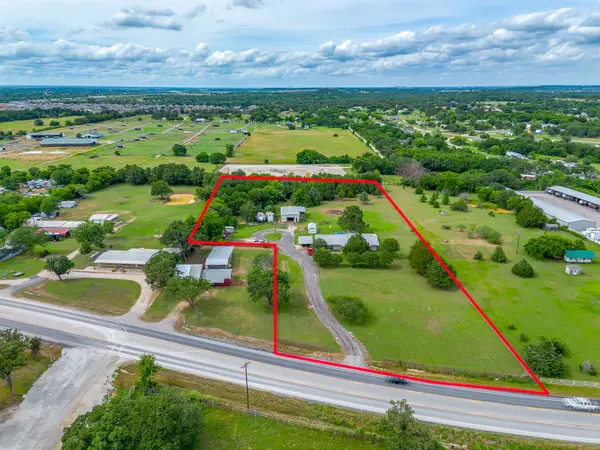1532 W Fm 917, Joshua, TX 76058