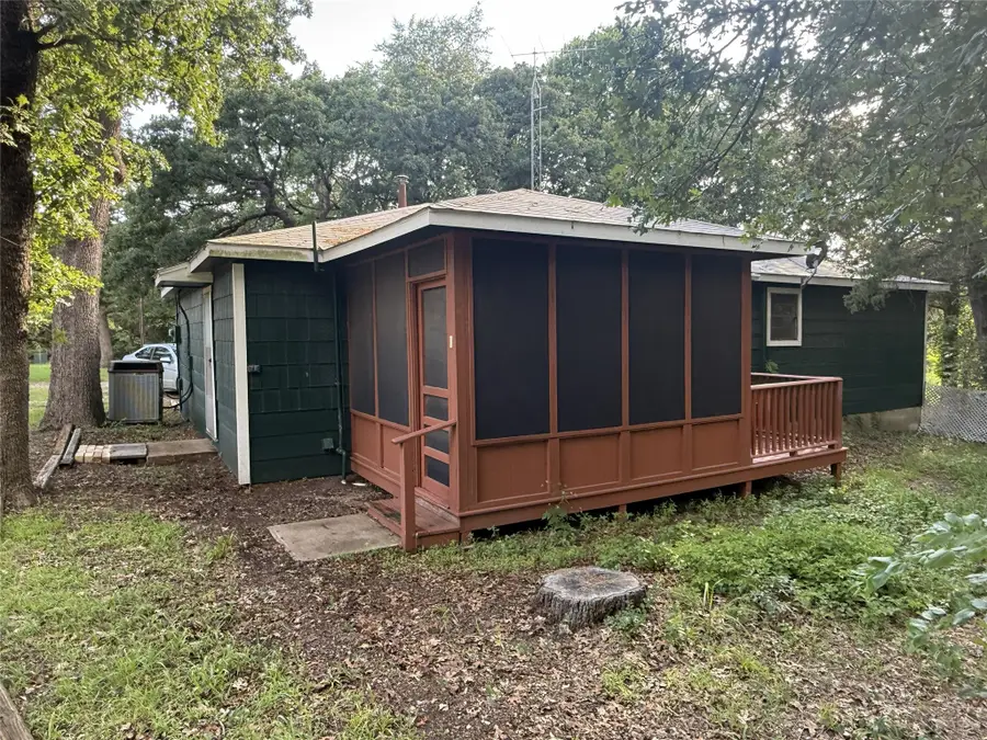 202 Colt Drive, Gainesville, TX 76240 - #2