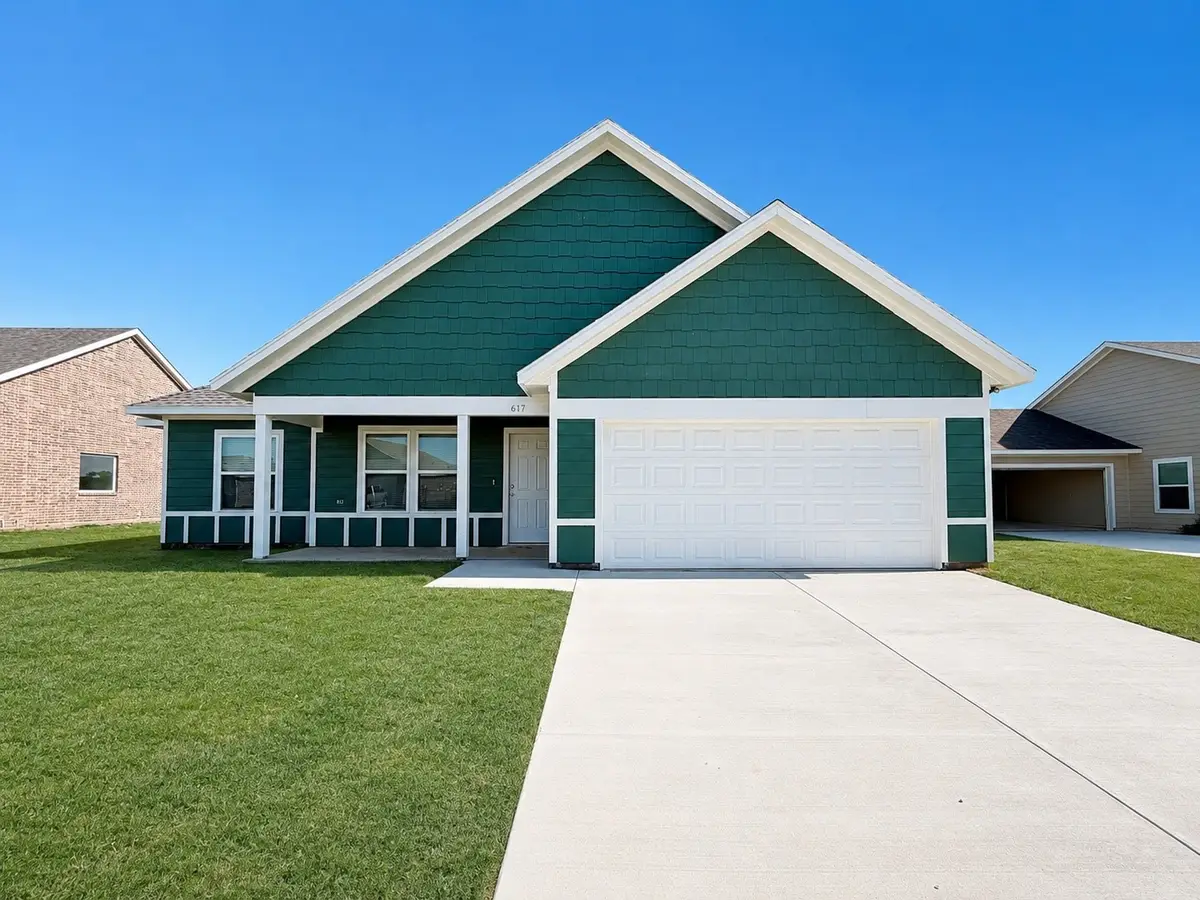 617 Crockett Drive, Cleburne, TX 76033 - #1