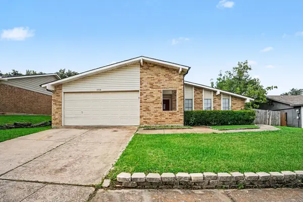 3708 Pinewood Street, Bedford, TX 76021